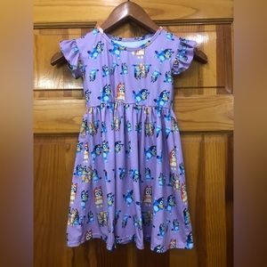 Girls Bluey flutter sleeve dress.  Size 4/5